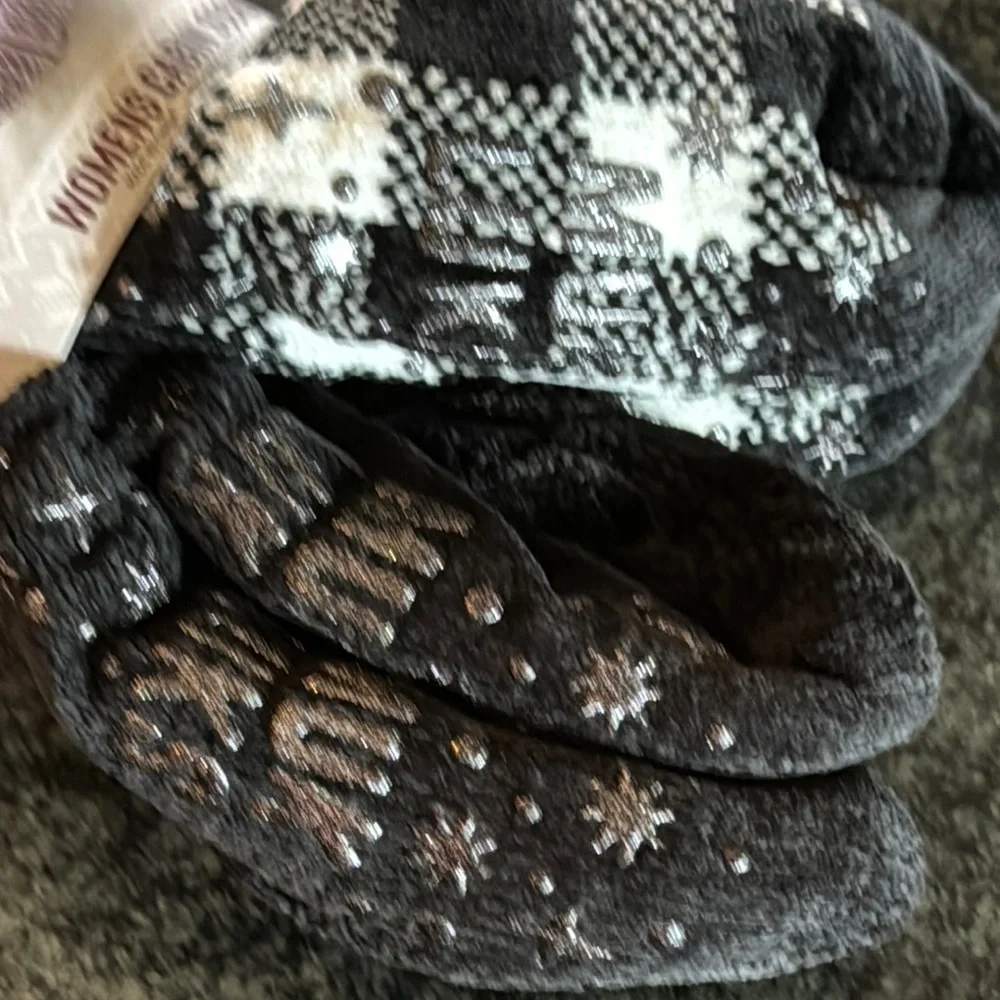 MUK LUKS Women's Cabin Sock set
